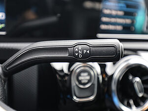 Mercedes-Benz A 250 e Limousine 27 navigation