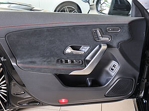 Mercedes-Benz CLA 35 AMG SB 4M Advanced Plus 31 navigation