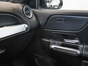 Mercedes-Benz GLB 220 d 4M Progressive Advanced Plus 18 navigation