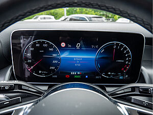 Mercedes-Benz GLC 300 e 4M Avantgarde Advanced Plus 13 navigation