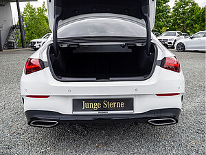 Mercedes-Benz CLA 220 d Coupé AMG Sport Advanced Plus 27 navigation