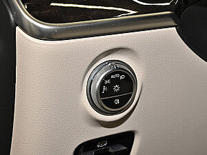 Mercedes-Benz C 200 AVANTGARDE 22 navigation