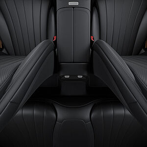 Mercedes-Benz E 220 d Exclusive Premium 19 navigation