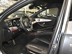 Mercedes-Benz E 53 AMG 4M T 10 navigation