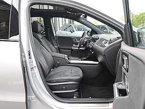 Mercedes-Benz B 220 d AMG 2 navigation