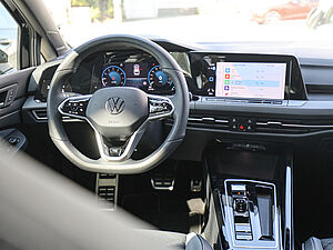 Volkswagen Golf VIII Variant R-Line 1,5 l eTSI DSG 10 navigation