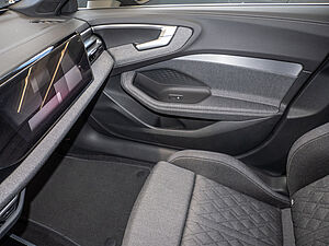 Audi A5 Avant e-hybrid quattro S tronic S line 12 navigation
