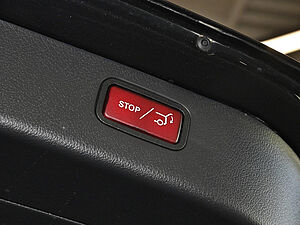 Mercedes-Benz C 300 d T AMG Sport Advanced Plus 31 navigation