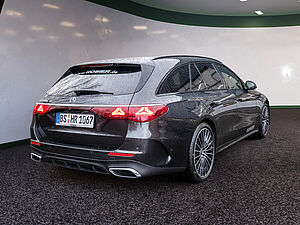 Mercedes-Benz E 220 d T AMG Line Premium 3 navigation