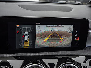 Mercedes-Benz CLA 250 e SB AMG 13 navigation