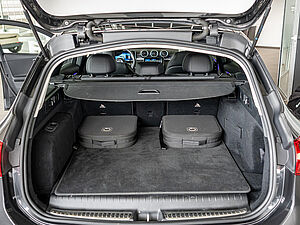 Mercedes-Benz C 300 e T AMG Sport Advanced Plus 27 navigation