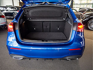 Mercedes-Benz A 200 d AMG Sport Advanced Plus 28 navigation