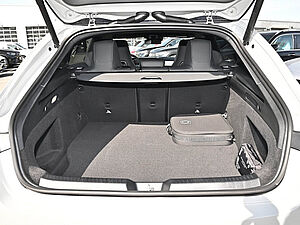 Mercedes-Benz CLA 250 e SB AMG Line 27 navigation