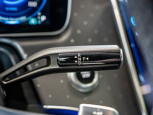 Mercedes-Benz EQE 350 4M AMG Sport Premium Plus 17 navigation