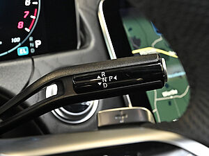 Mercedes-Benz E 300 e AMG Sport Advanced 19 navigation