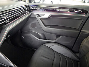 Volkswagen Touareg Elegance 3.0 TDI 4M 16 navigation