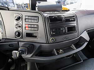 Mercedes-Benz Atego 1224 L 4x2 V 08 mit Walther-Pritsche Plane Spriegel und LBW 8 navigation