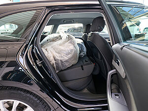 Audi A4 Avant advanced 40 TDI quattro S tronic 4 navigation