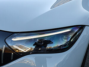 Mercedes-Benz EQE 43 AMG 4M 35 navigation