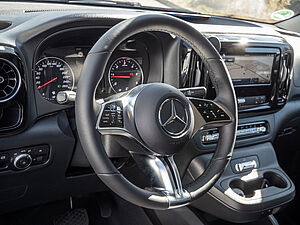 Mercedes-Benz Vito Mixto 8 navigation