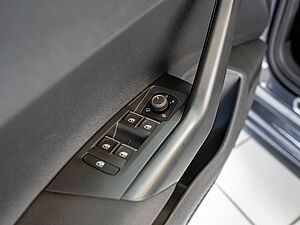 Volkswagen Polo GTI 2,0 l TSI DSG 28 navigation