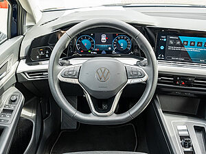 Volkswagen Golf VIII Life 1,5 l eTSI DSG 10 navigation