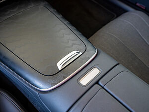 Mercedes-Benz E 220 d Avantgarde Advanced 19" 12 navigation
