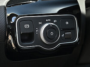 Mercedes-Benz CLA 180 Coupé Progressive Advanced 22 navigation