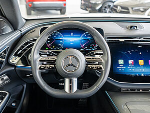 Mercedes-Benz E 200 4M AMG Sport Advanced Superscreen 9 navigation