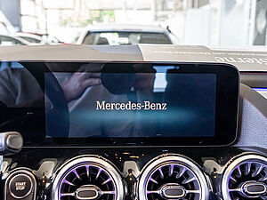 Mercedes-Benz EQA 250 AMG Line 10 navigation