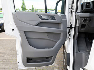Volkswagen Crafter 35 KA 2.0 TDI 28 navigation