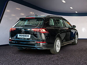 Volkswagen Golf VIII Variant Life 2.0 TDI 3 navigation