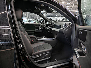 Mercedes-Benz GLB 200 GLB 200d AMG Line 2 navigation