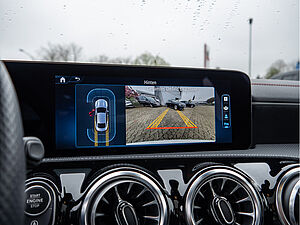 Mercedes-Benz CLA 200 d Coupé AMG Sport Premium 11 navigation