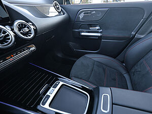 Mercedes-Benz GLA 250 4M AMG Sport Advanced Plus 18 navigation