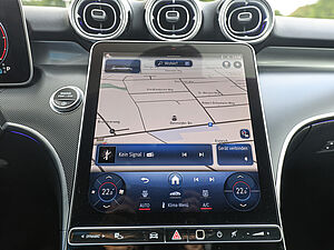Mercedes-Benz C 200 d T Avantgarde Advanced Plus 11 navigation