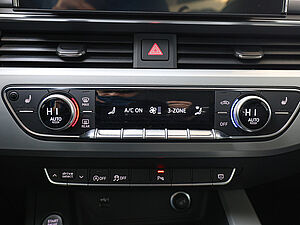 Audi A4 Avant advanced 40 TDI quattro S tronic 13 navigation