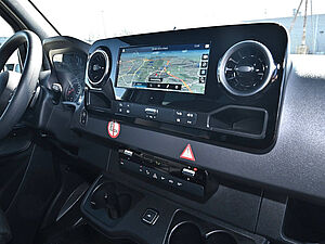 Mercedes-Benz Sprinter 317 CDI Tourer Lang 9 navigation