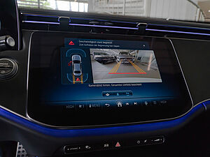Mercedes-Benz E 220 d AMG Sport Advanced 17 navigation