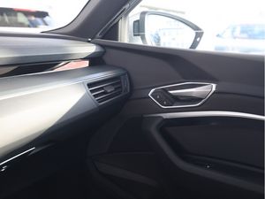 Audi e-tron 50 Sportback quattro 21 navigation
