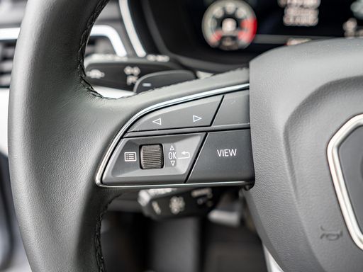  A4 Avant advanced 40 TDI Abstandstemp. Navi K 16
