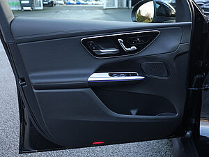 Mercedes-Benz GLC 200 4M AMG Sport 28 navigation
