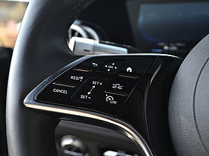 Mercedes-Benz EQS 580 4M AMG Line 17 navigation