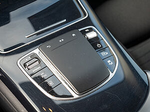 Mercedes-Benz GLC 300 de 4M 14 navigation