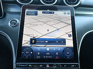 Mercedes-Benz C 180 T Avantgarde Advanced 11 navigation