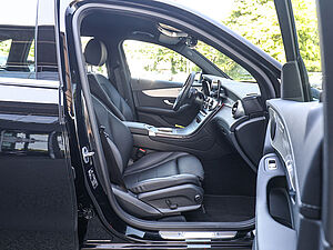 Mercedes-Benz GLC 300 de 4M 2 navigation