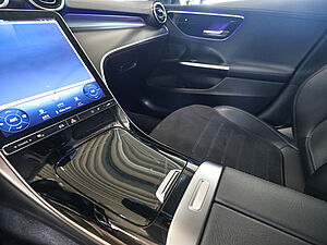 Mercedes-Benz C 220 d T AMG Sport 14 navigation
