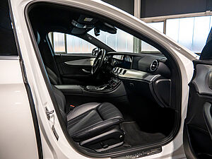 Mercedes-Benz E 300 de 4M T Exclusive 2 navigation