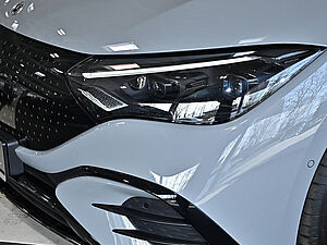 Mercedes-Benz EQE 350 AMG Line 30 navigation