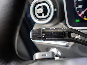 Mercedes-Benz C 300 e AMG Sport Advanced 16 navigation